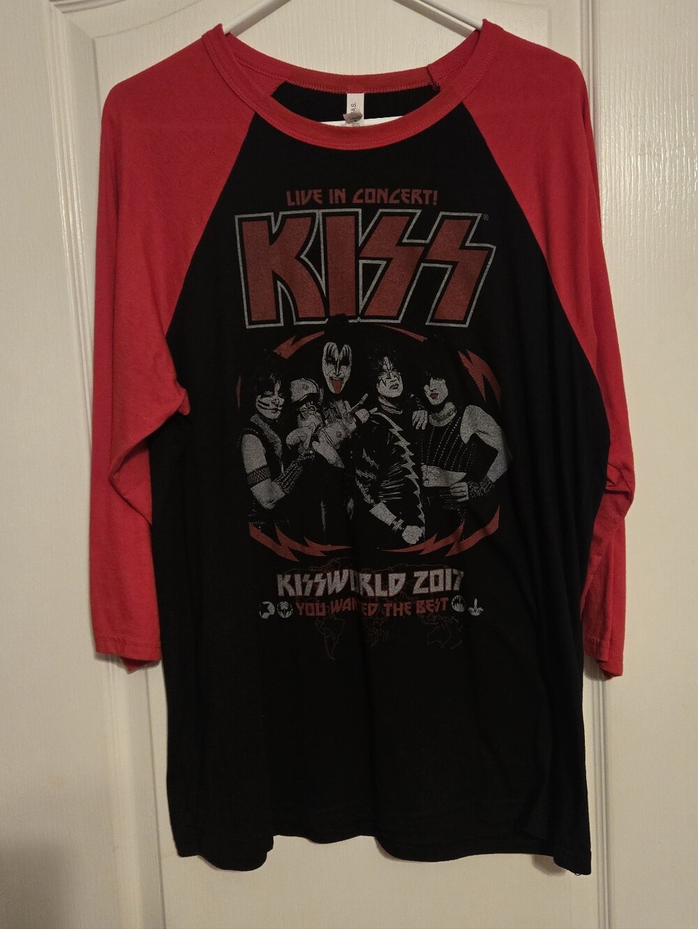Mens Kiss Black & Red Raglan Long Sleeve Tee Size XL